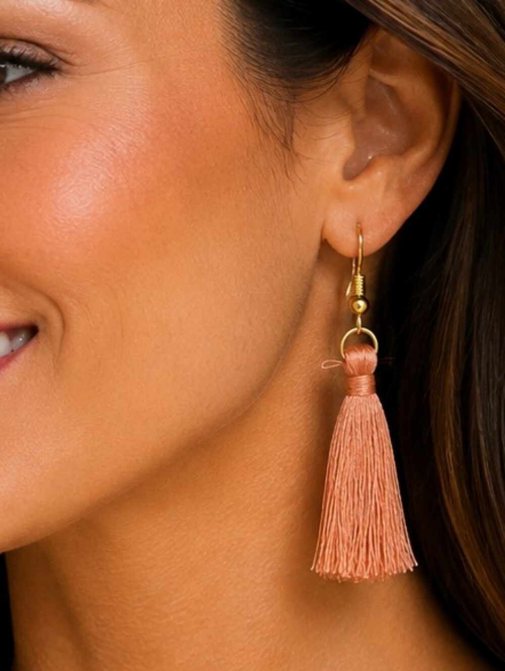 💎 Peach Coral Tassel Earrings Gold Tone Long Dangle Boho Statement Jewelry